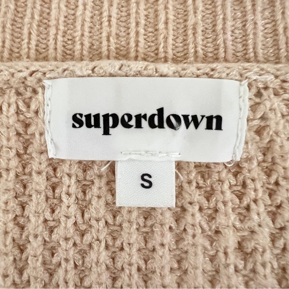 Superdown Pink V-Neck Pullover Cropped Waffle Knit Sweater - Picture 10 of 11